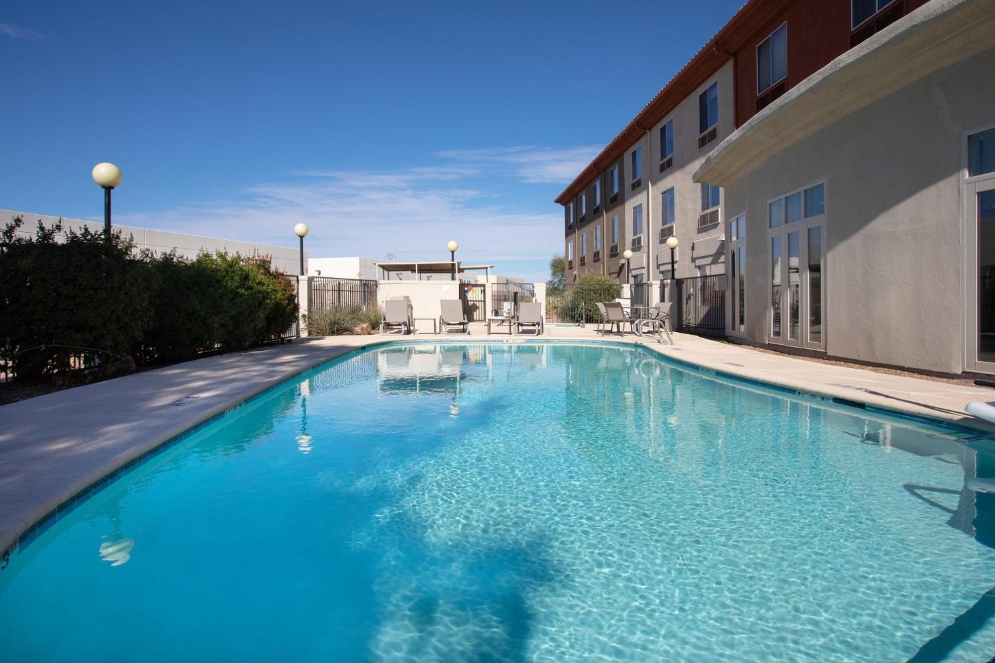 Holiday Inn Express & Suites Tucson By Ihg Esterno foto
